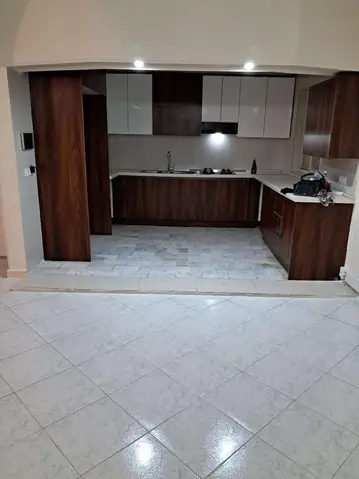 آپارتمان 100 متری دو خواب با امکانات کامل
