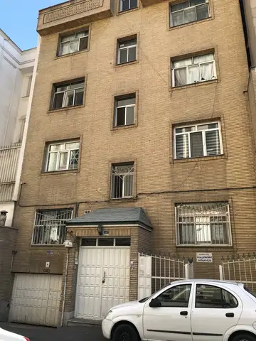 74 متر آپارتمان در محلهٔ بهار