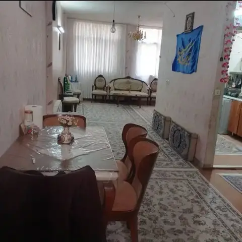 اجاره 57 متر 2 خوابه طبقه 1 با پارکینگ و انباری