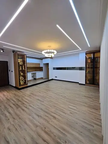 آپارتمان فول دیزاین 79 متری با دو خواب و پارکینگ