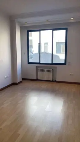 اجاره خانه 200 متری فرمانیه؛ 3 خواب و 2 پارکینگ
