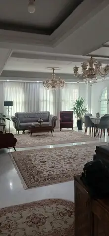 140متر/3خوابه/فول امکانات/فرعی شمالی فردوس